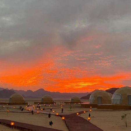 Wadi Rum Anwar Luxury Camp Екстериор снимка