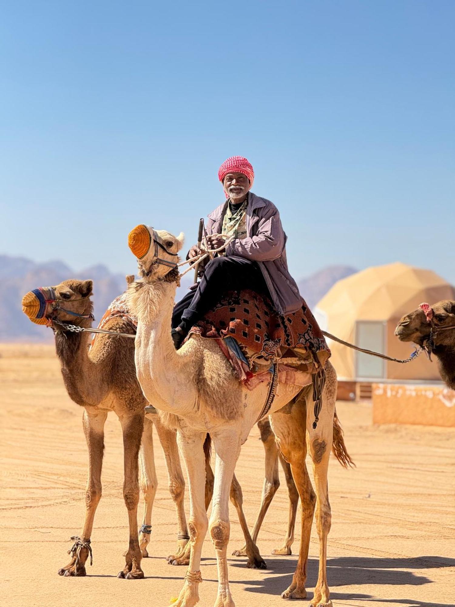 Wadi Rum Anwar Luxury Camp Екстериор снимка