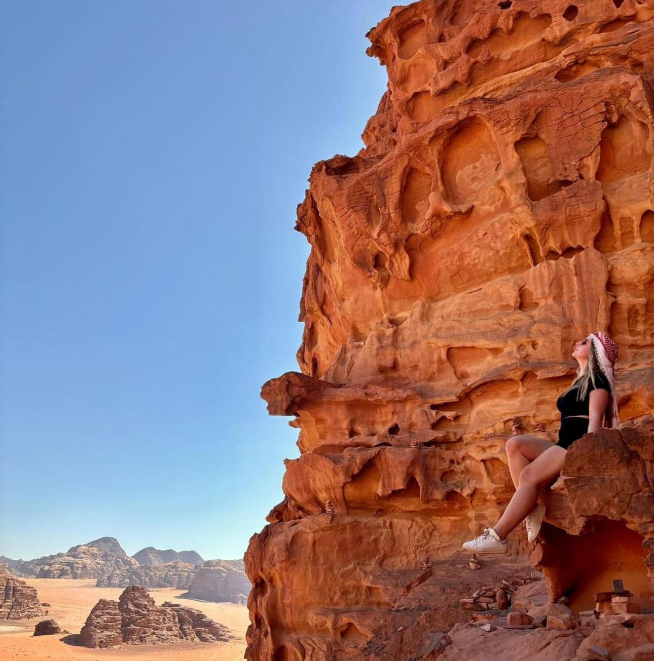 Wadi Rum Anwar Luxury Camp Екстериор снимка