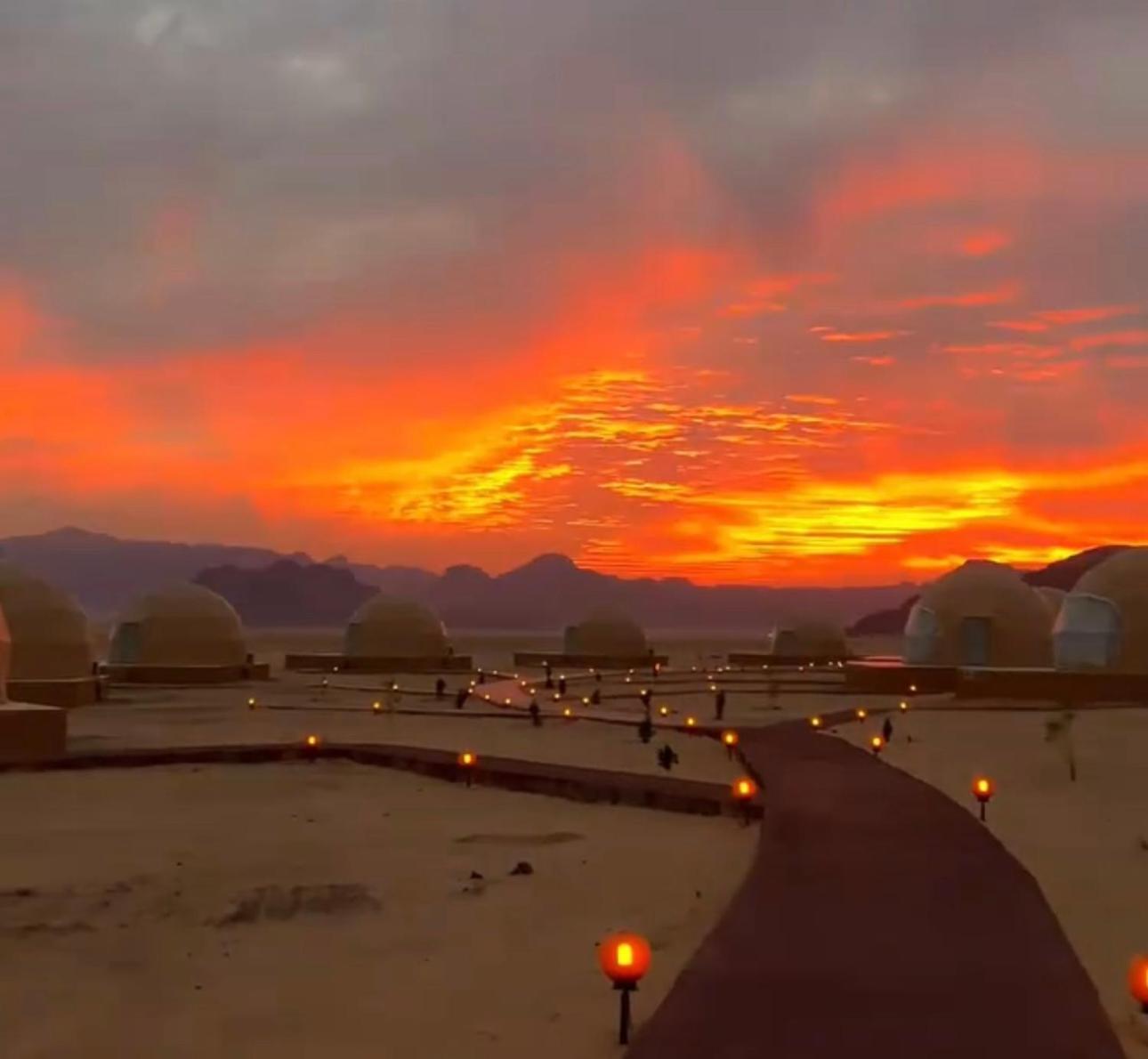 Wadi Rum Anwar Luxury Camp Екстериор снимка