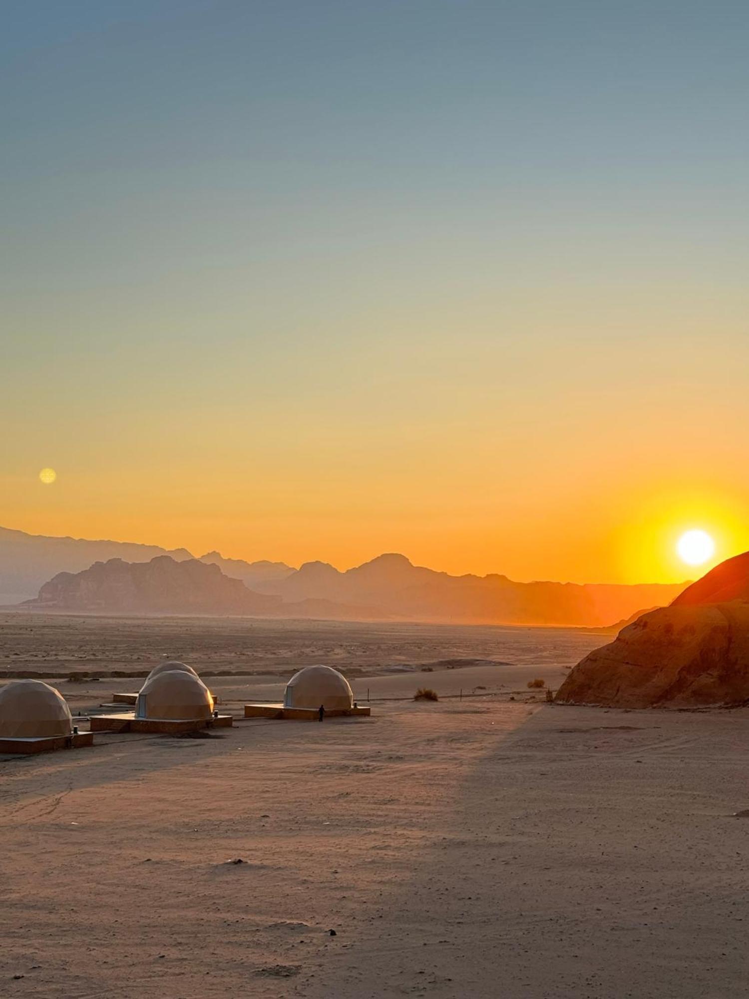Wadi Rum Anwar Luxury Camp Екстериор снимка